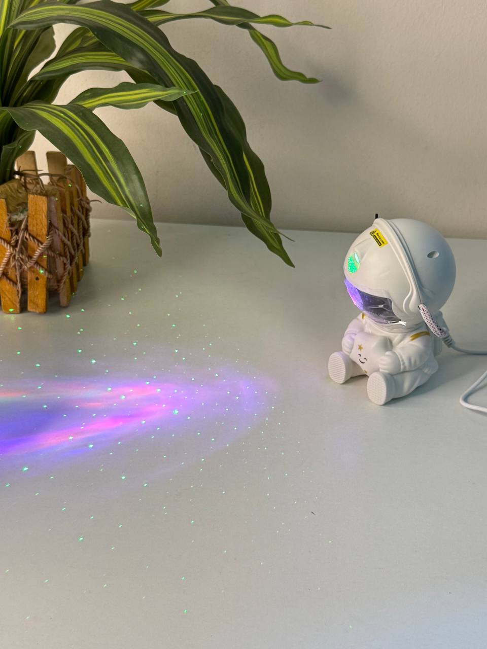 Mini Astronaut Stary projector Robot Light